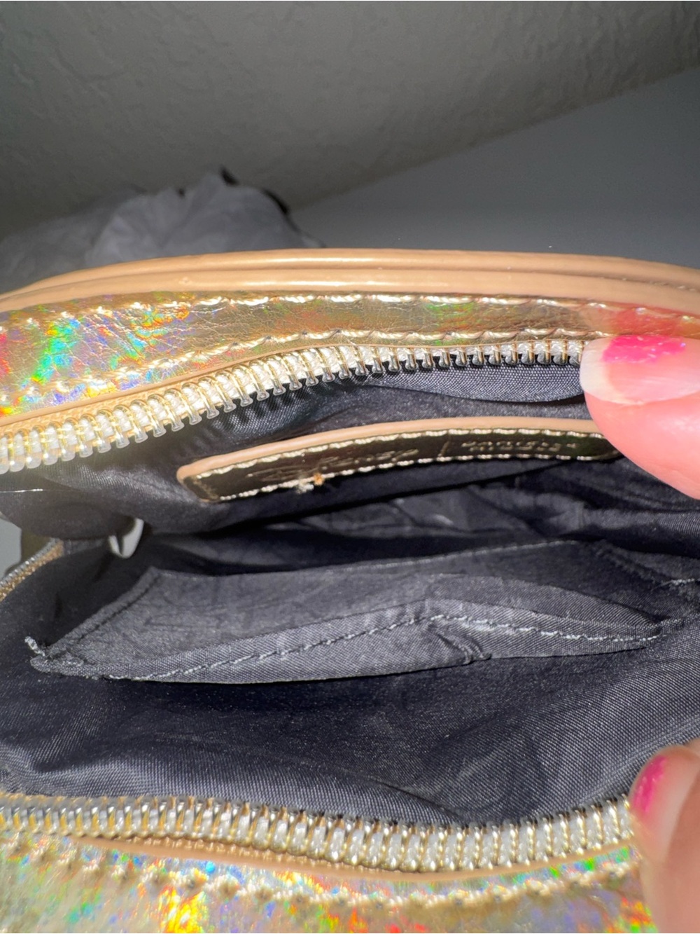 Danielle Nicole Flounder The Little Mermaid Holographic Crossbody Bag - Picture 13 of 15